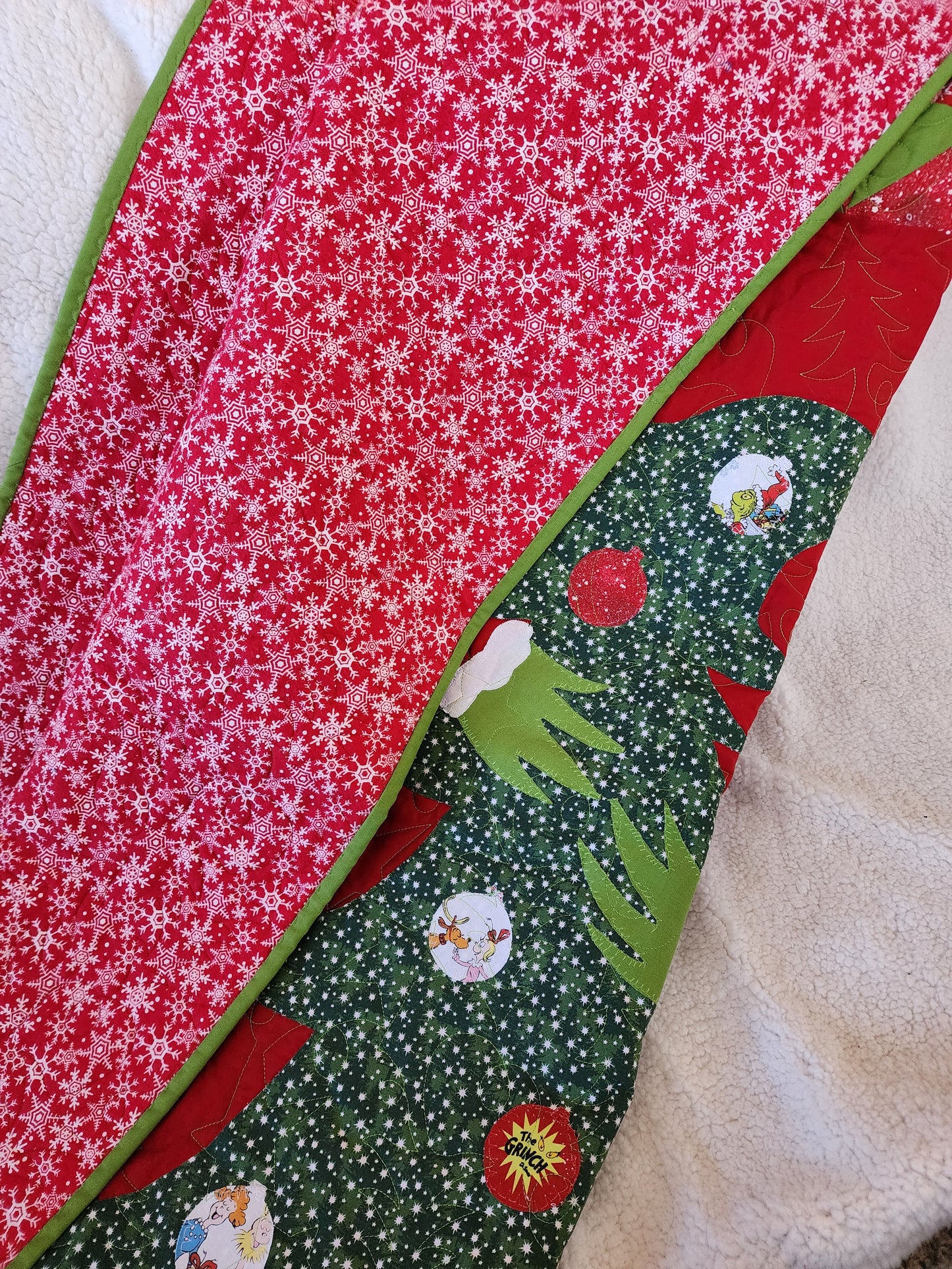 "Why are you taking our Tree,  Why?" Grinch Quilt