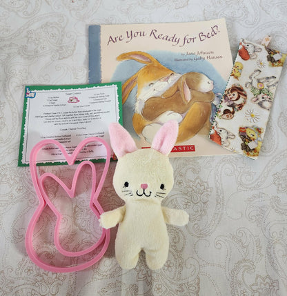 Easter Bunny Green Basket Set