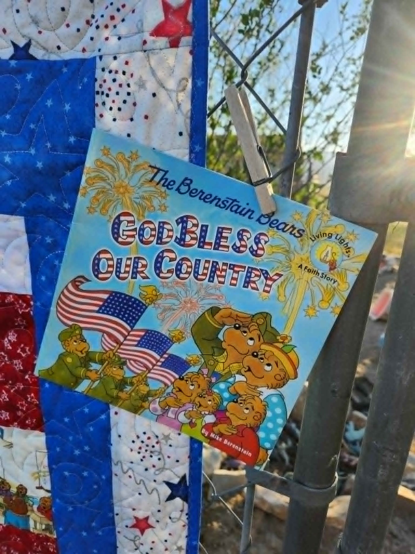 Berenstain Bears Fourth of July Quilt