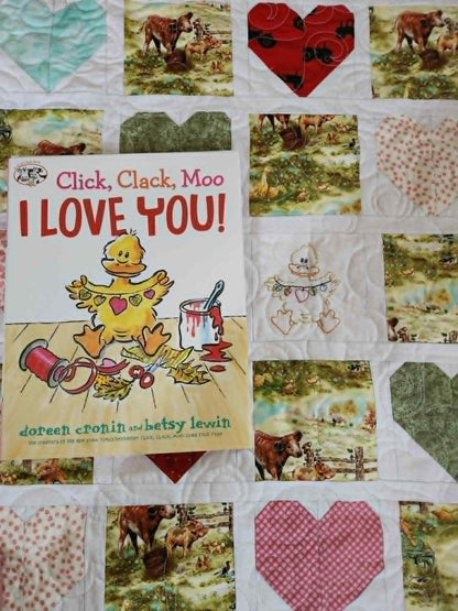 Click, Clack, Moo I Love You Farm Quilt