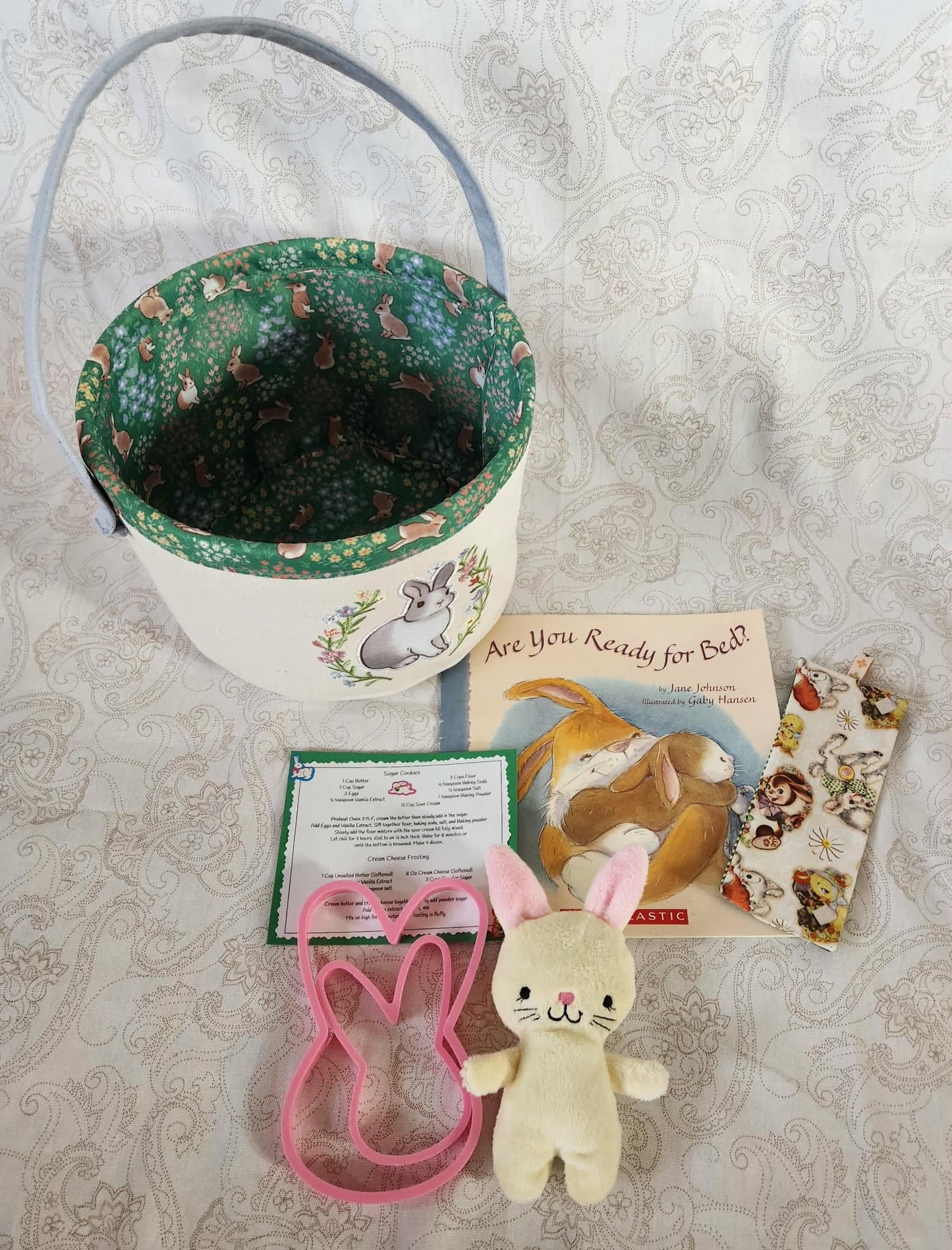 Easter Bunny Green Basket Set